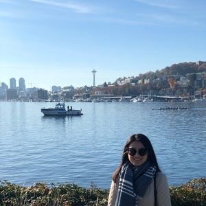 Meet your Posher, Lucy